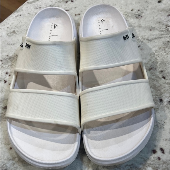 Reef Cream Slide Sandals - Picture 1 of 4